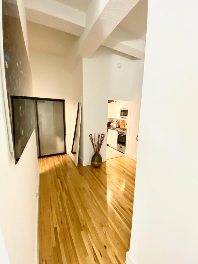 Luxury Apartments Next To Times Square نيو يورك المظهر الخارجي الصورة