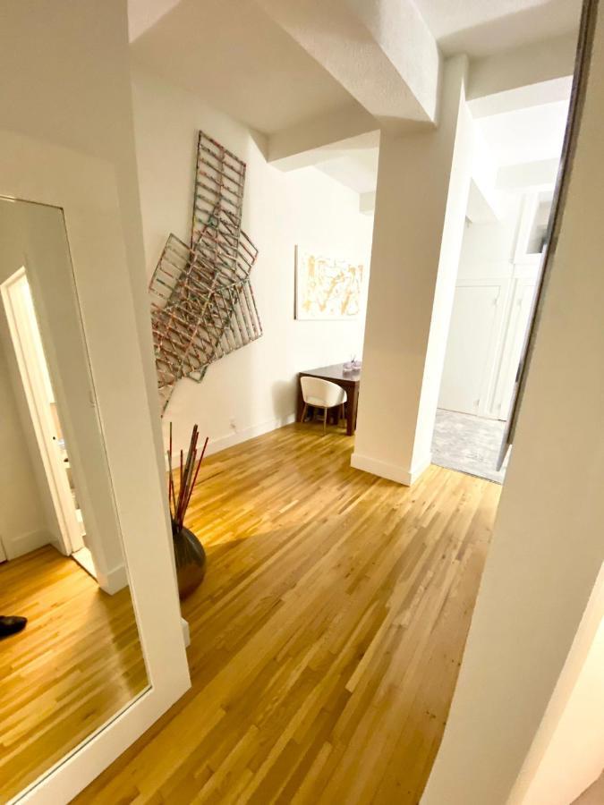 Luxury Apartments Next To Times Square نيو يورك المظهر الخارجي الصورة