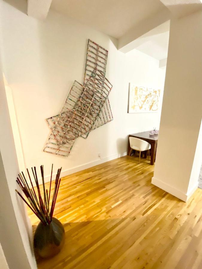 Luxury Apartments Next To Times Square نيو يورك المظهر الخارجي الصورة