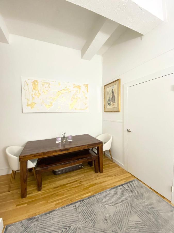 Luxury Apartments Next To Times Square نيو يورك المظهر الخارجي الصورة