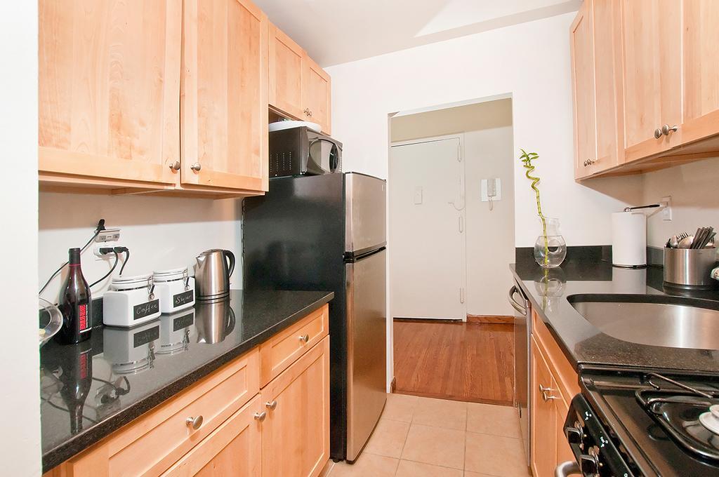 Luxury Apartments Next To Times Square نيو يورك الغرفة الصورة