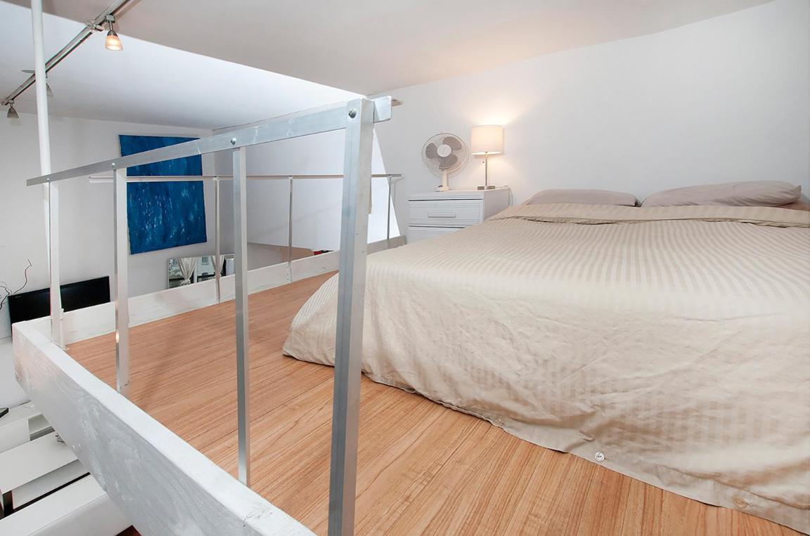 Luxury Apartments Next To Times Square نيو يورك المظهر الخارجي الصورة