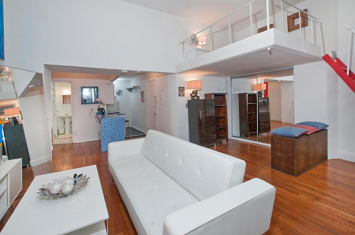Luxury Apartments Next To Times Square نيو يورك المظهر الخارجي الصورة