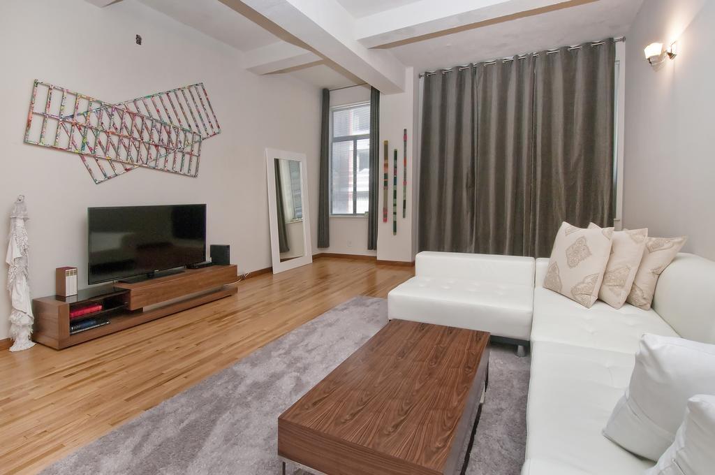 Luxury Apartments Next To Times Square نيو يورك الغرفة الصورة